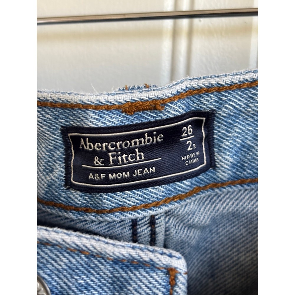 Abercrombie & Fitch High Rise Mom Jeans Distressed Medium Wash Blue 26 2R Cotton - Picture 3 of 6